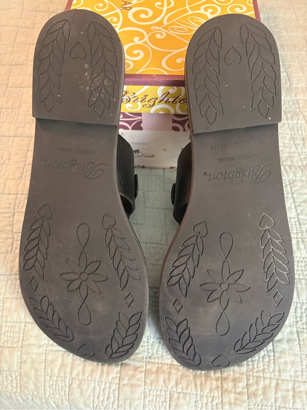 Brighton Black Leather Alexa Thong Sandals - Picture 5 of 5